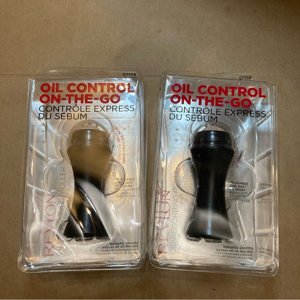 2 x revlon Oil absorbing roller